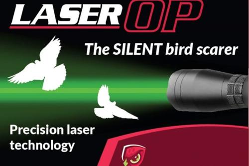 Håndholdt laser, LaserOp 3,0 effektivt værktøj til fuglebekæmpelse. Vist udstyret med kikkertsigte og håndtag, begge ekstraudstyr.